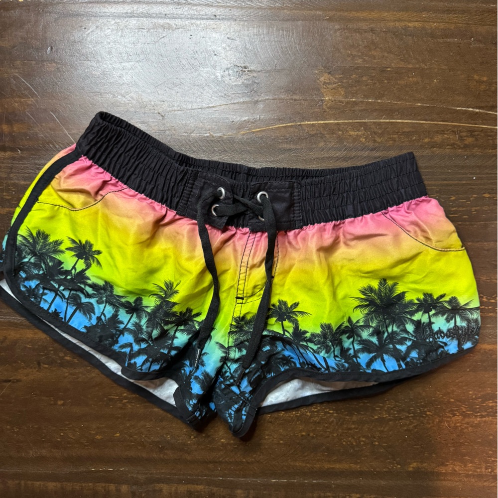 Tropical Gradient Women's Swim Shorts with Pockets